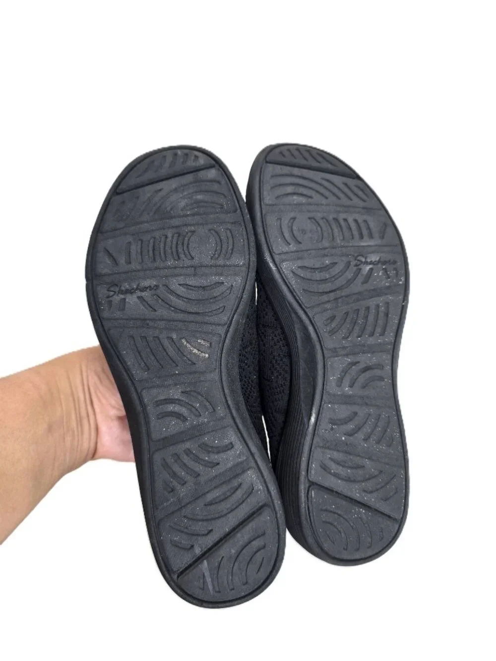 Skechers black relaxed